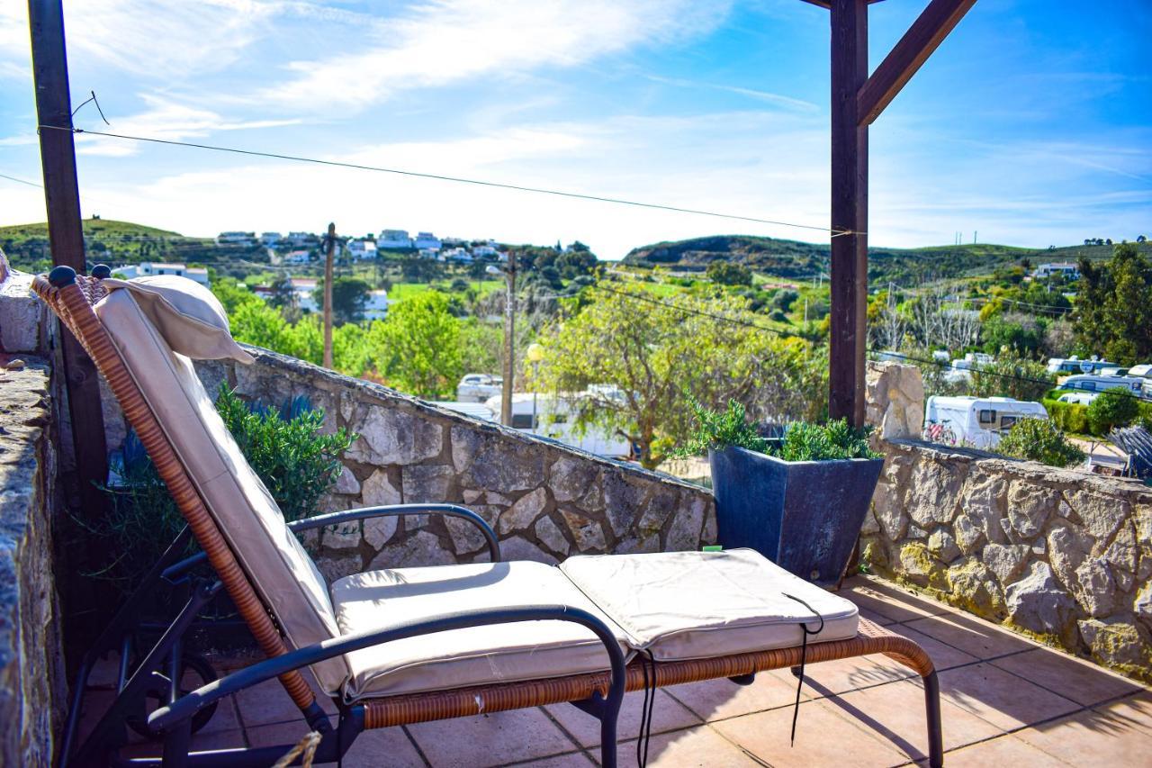 Casinhas Da Figueira Holiday home